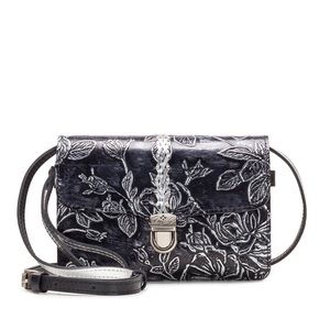 🆕🏷 Patricia Nash Crossbody: Bark Leaves 🍁